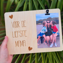 Afbeelding in Gallery-weergave laden, Houten bord met fotoclip &quot;Liefste mama&quot;
