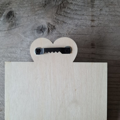 Houten fotobordje met clip "Love"