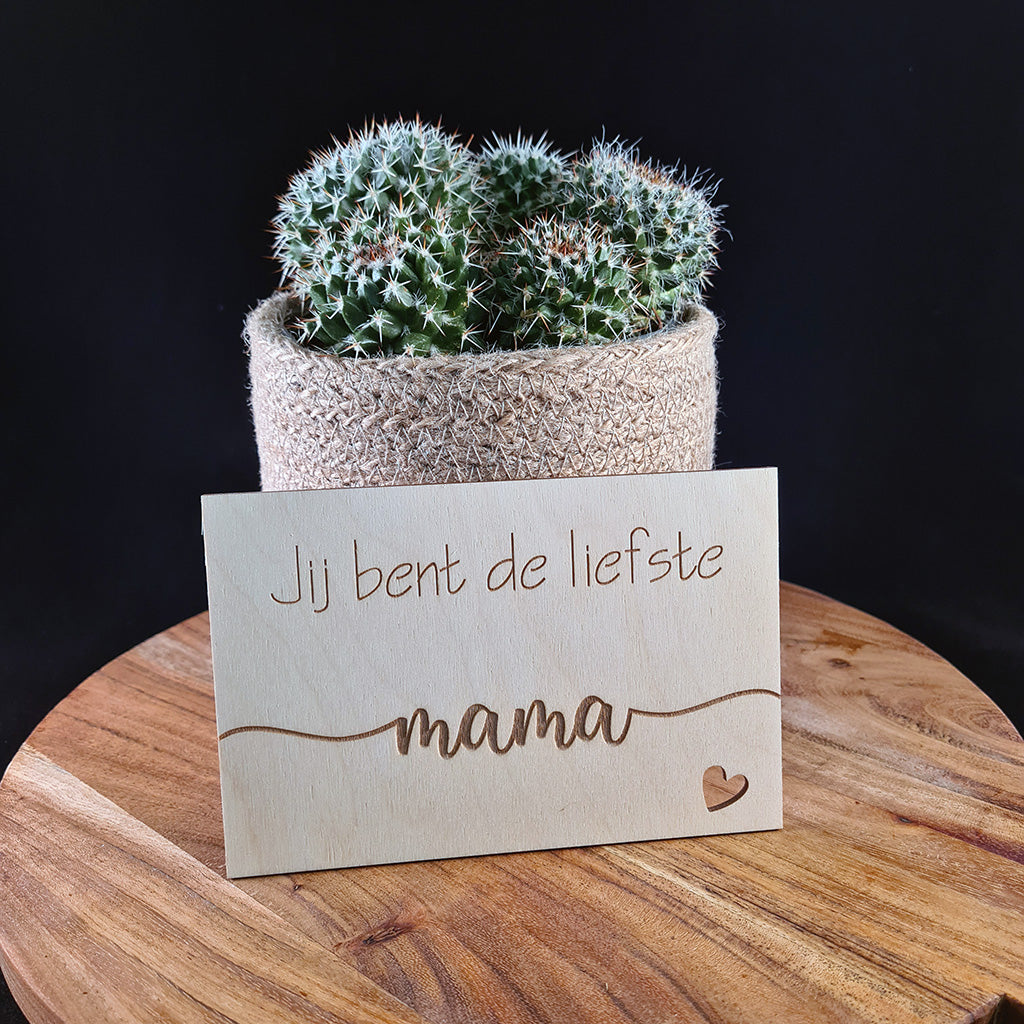 Houten wenskaart "Jij bent de liefste"
