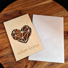Afbeelding in Gallery-weergave laden, Houten wenskaart &quot;Welkom kleintje&quot;
