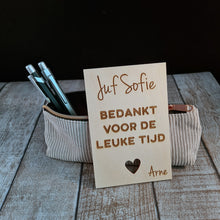 Afbeelding in Gallery-weergave laden, Houten wenskaart &quot;Bedankt voor de leuke tijd&quot;
