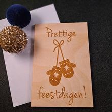 Afbeelding in Gallery-weergave laden, Houten wenskaart &quot;Prettige feestdagen&quot;
