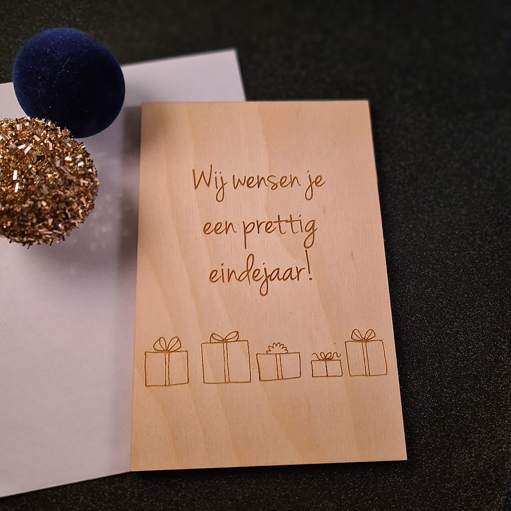 Houten wenskaart "Prettig eindejaar"