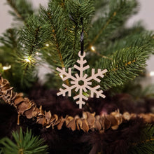 Afbeelding in Gallery-weergave laden, Kerstversiering &quot;Snowflakes&quot;
