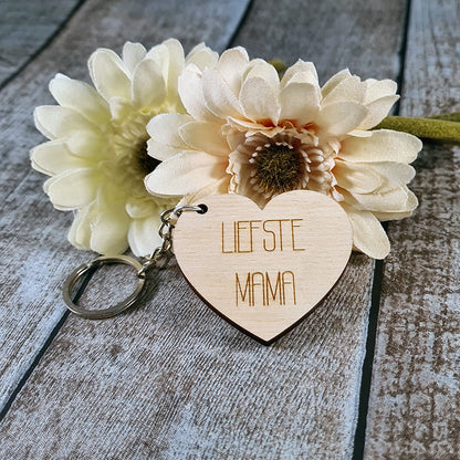 Houten sleutelhanger "Liefste mama"